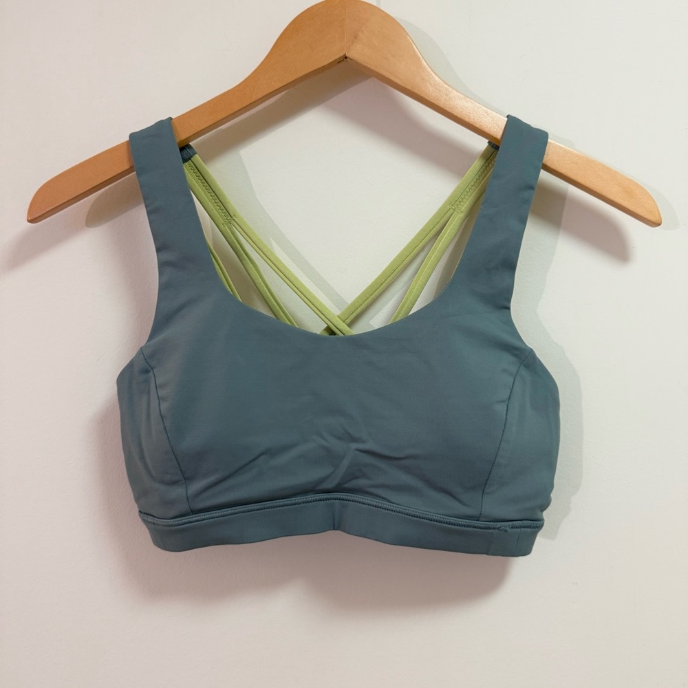Lululemon Free to Be Serene Bra Light Support C/D Cup